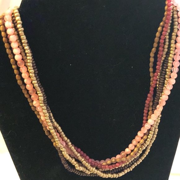 Multi layered and colored beaded necklace - Picture 3 of 3